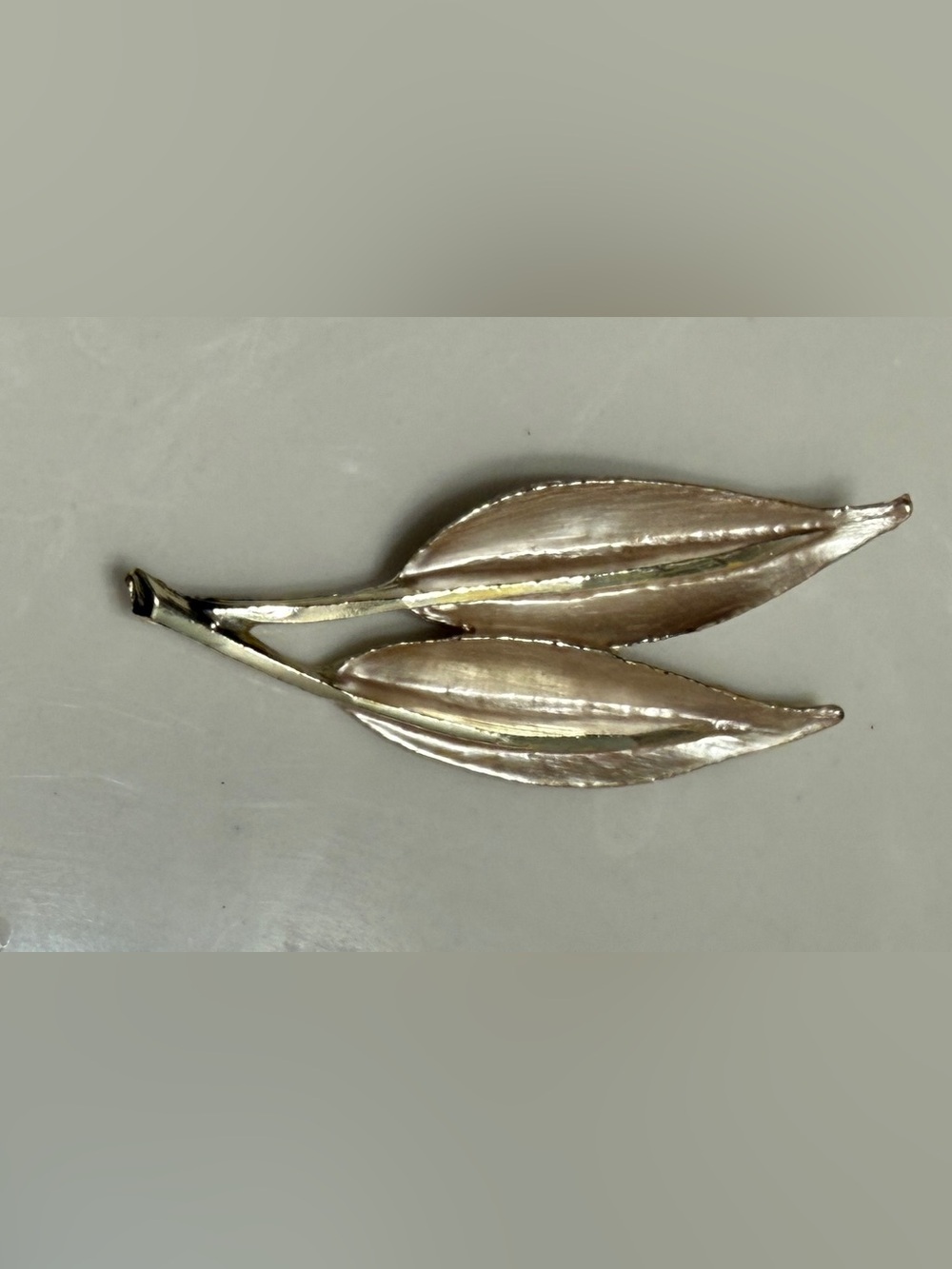 Vintage Leaf Brooch Pin Brushed Gold Tone Double Leaves